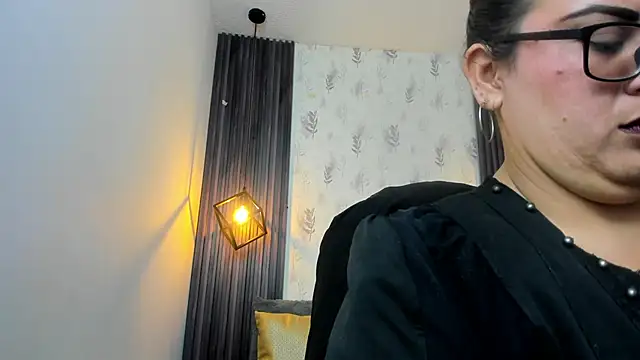 brigittemiller online show from October 4, 3:43 pm