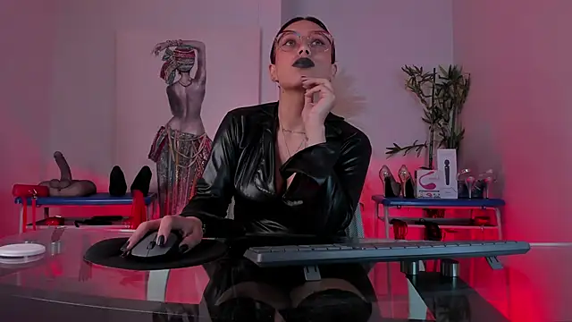 lilith-deveraux online show from February 4, 3:36 pm