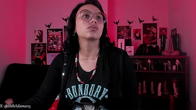 lilith-deveraux online show from January 17, 3:28 pm