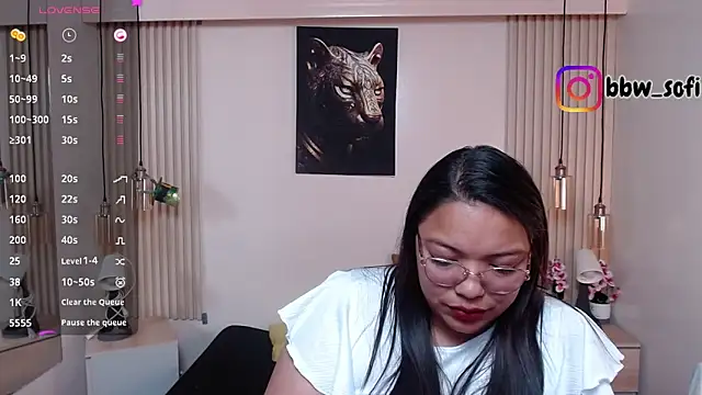 Snapshot of virtual_charm chatting on April 21, 1:06 pm virtual charm online show from April 21, 1:06 pm