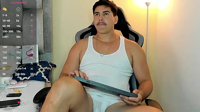 victor vixen online show from January 7, 8:00 pm