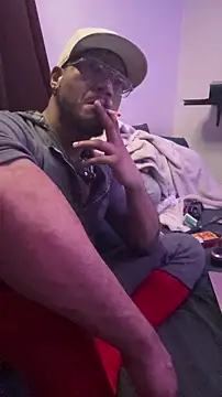 KySir1990 online show from November 13, 2:10 am