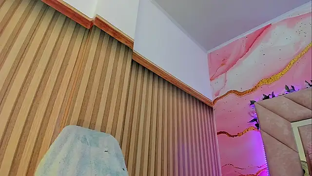 Snapshot of Taylor__cooper chatting on October 2, 6:26 pm Taylor cooper online show from October 2, 6:26 pm