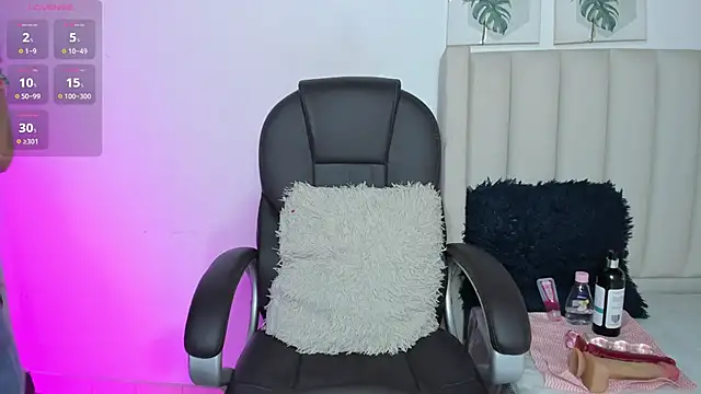 Marian Boobs online show from December 3, 7:12 pm