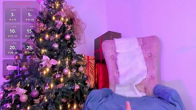 KylieVictoria online show from December 7, 10:23 am
