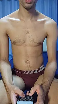 boyminerin00 online show from January 18, 12:58 am