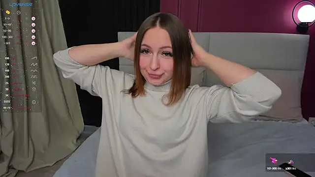 Snapshot of KetrinWhite chatting on February 1, 5:07 am KetrinWhite online show from February 1, 5:07 am