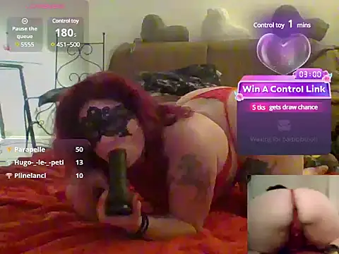 Snapshot of Margot_ChubbyX chatting on February 16, 10:21 pm Margot ChubbyX online show from February 16, 10:21 pm
