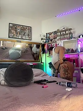 SunshineLexi online show from May 8, 7:57 am