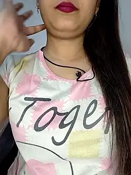 Shanaya Hotty online show from September 26, 10:52 am