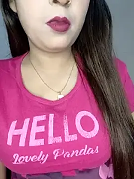 Shanaya Hotty online show from November 26, 9:16 pm