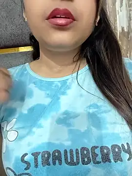 Shanaya Hotty online show from February 1, 9:46 pm