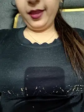 Shanaya Hotty online show from February 11, 8:58 pm