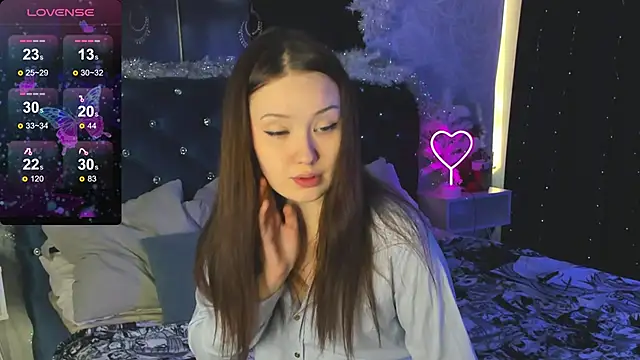 MiriaamWhite online show from January 6, 8:46 am
