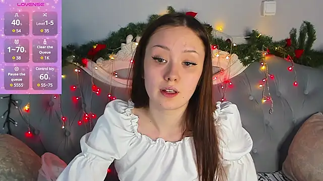 MiriaamWhite online show from January 12, 1:48 pm
