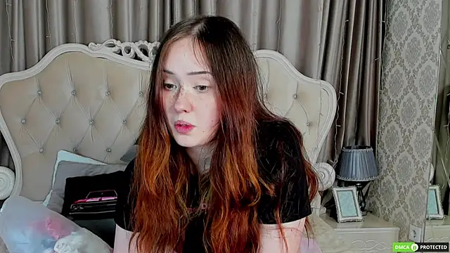 MiriaamWhite online show from September 13, 9:42 am