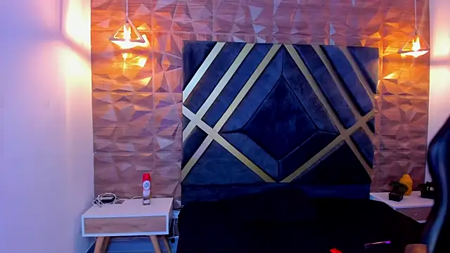 Alahia Dangelo online show from September 29, 11:59 am