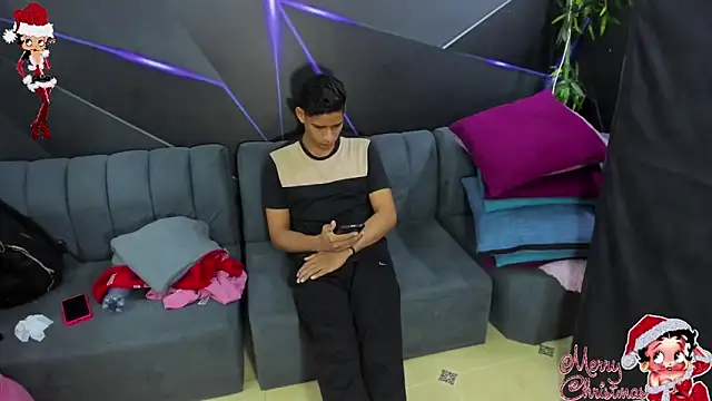 playsgirlhot online show from December 1, 11:15 am