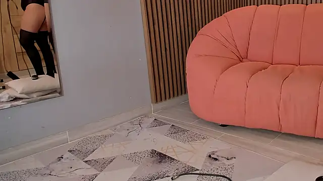 Eilin clio online show from December 19, 12:45 pm