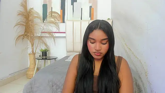 kayna gomez online show from January 31, 8:12 pm