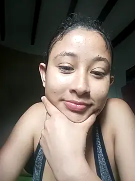 Milkdulce1 online show from December 4, 7:44 pm