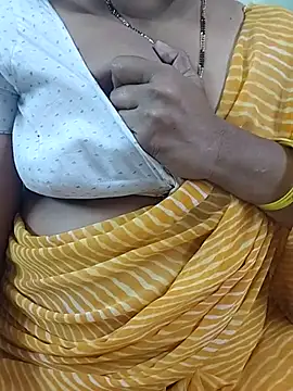 Snapshot of Sexy-Telugunayana2 chatting on November 14, 9:41 am Sexy-Telugunayana2 online show from November 14, 9:41 am