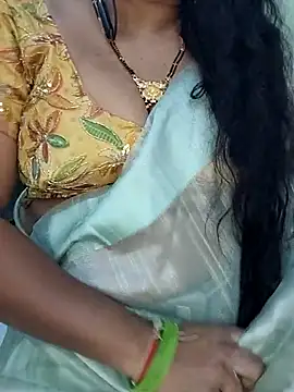 Snapshot of Sexy-Telugunayana2 chatting on January 16, 10:08 am Sexy-Telugunayana2 online show from January 16, 10:08 am