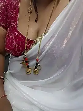 Snapshot of Sexy-Telugunayana2 chatting on March 27, 6:18 pm Sexy-Telugunayana2 online show from March 27, 6:18 pm