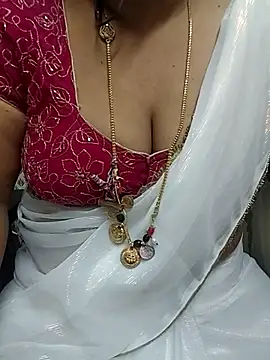 Snapshot of Sexy-Telugunayana2 chatting on April 1, 10:27 am Sexy-Telugunayana2 online show from April 1, 10:27 am