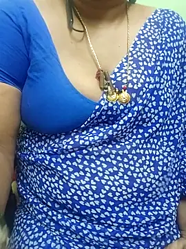 Snapshot of Sexy-Telugunayana2 chatting on April 5, 8:17 pm Sexy-Telugunayana2 online show from April 5, 8:17 pm