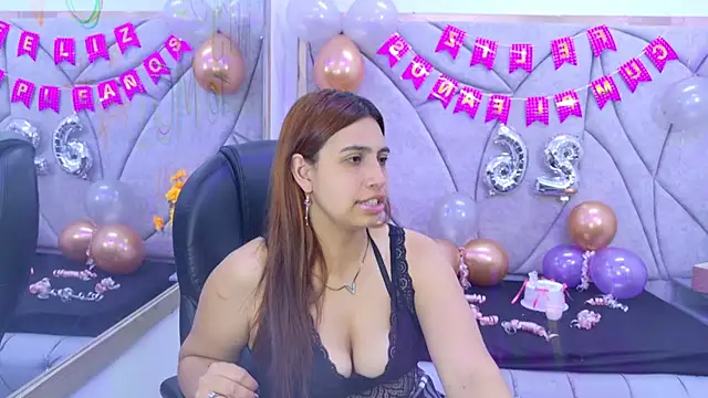 Snapshot of Tammy_Blackk chatting on November 7, 4:23 am Tammy Blackk online show from November 7, 4:23 am