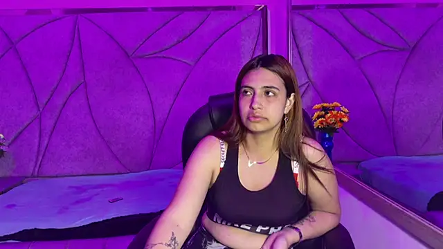 Snapshot of Tammy_Blackk chatting on November 25, 4:12 am Tammy Blackk online show from November 25, 4:12 am