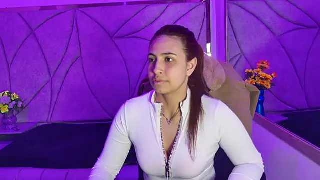 Snapshot of Tammy_Blackk chatting on December 21, 3:24 am Tammy Blackk online show from December 21, 3:24 am