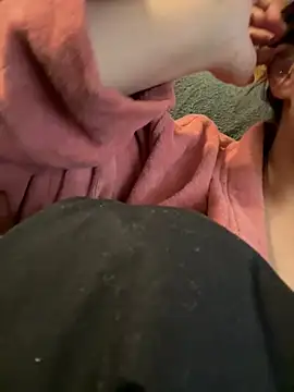 nos2sex69 online show from December 22, 1:22 pm