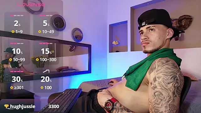 Snapshot of austin_collinss chatting on January 8, 5:16 am austin collinss online show from January 8, 5:16 am