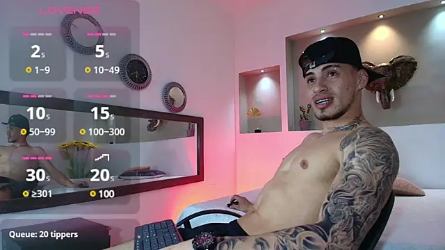 Snapshot of austin_collinss chatting on January 15, 4:25 am austin collinss online show from January 15, 4:25 am