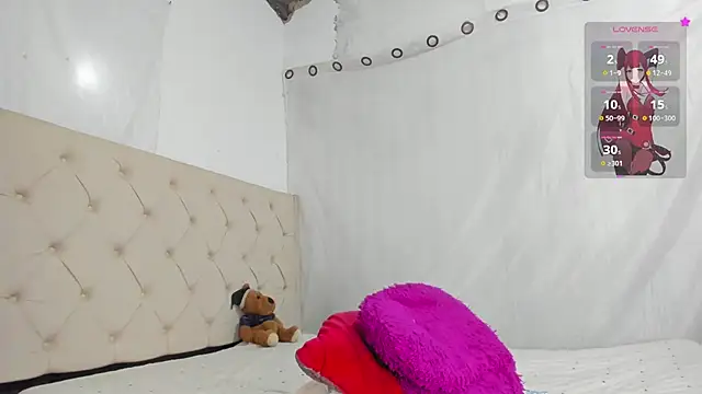 emi henao online show from April 1, 12:50 pm