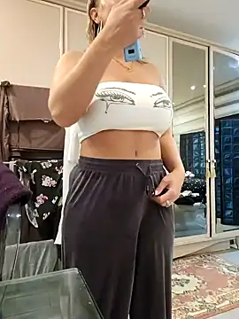 Sparkle2206 online show from October 5, 11:24 pm