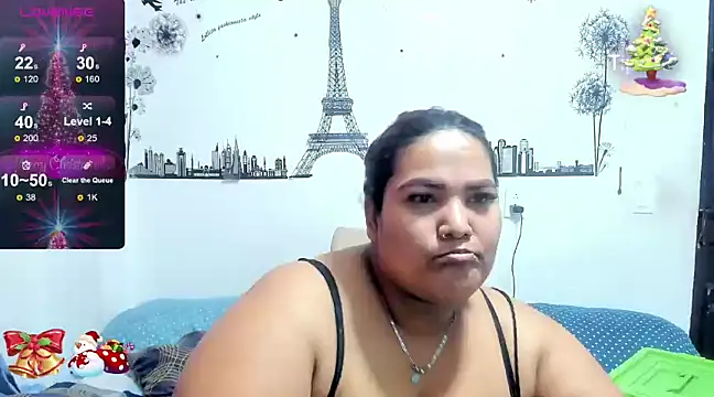 Snapshot of Angiiee_bbw chatting on December 9, 5:40 am Angiiee bbw online show from December 9, 5:40 am