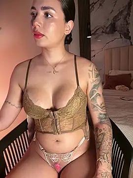 Pink Jazmin online show from July 4, 12:28 am