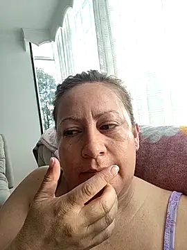Snapshot of MonyCassius chatting on April 26, 11:30 am MonyCassius online show from April 26, 11:30 am