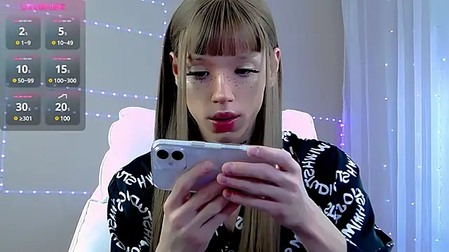 Snapshot of Dasha_M chatting on January 9, 9:16 am Dasha M online show from January 9, 9:16 am