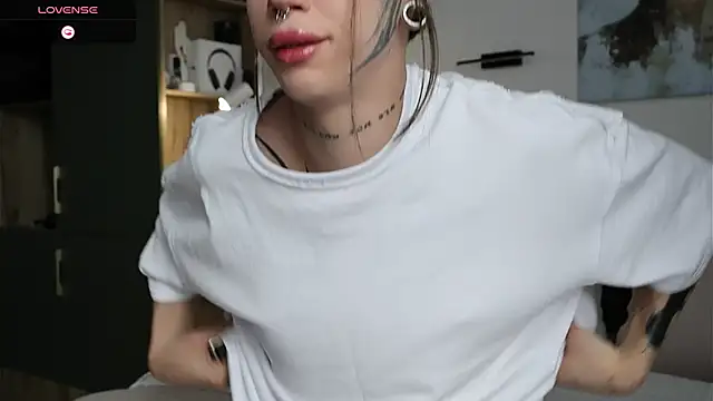 Dasha M online show from May 11, 12:44 pm