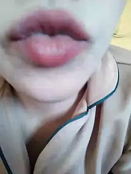 Anki-doll online show from January 8, 8:38 am