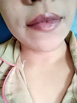 Anki-doll online show from December 18, 5:35 am