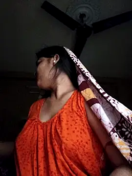 yoursweety09 online show from January 11, 3:23 am