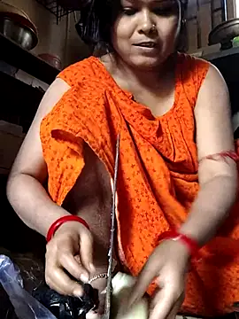 yoursweety09 online show from January 11, 6:45 am