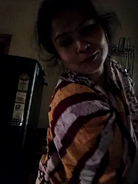 yoursweety09 online show from January 14, 1:47 am