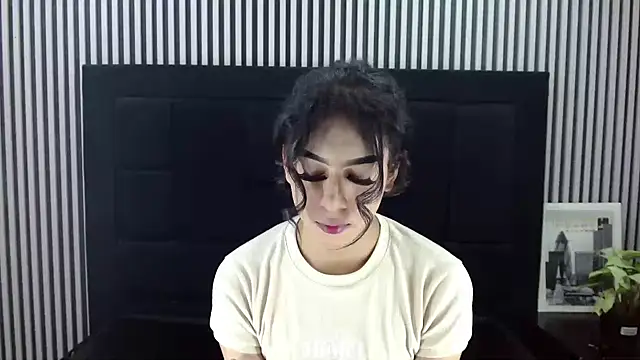 Snapshot of Eban_Dustan chatting on September 30, 4:39 am Eban Dustan online show from September 30, 4:39 am