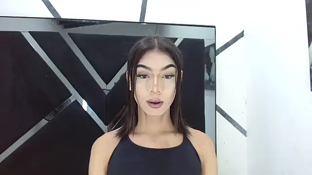 Snapshot of Eban_Dustan chatting on October 21, 3:35 pm Eban Dustan online show from October 21, 3:35 pm